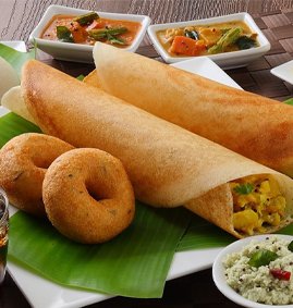Traditional South Indian feast being served